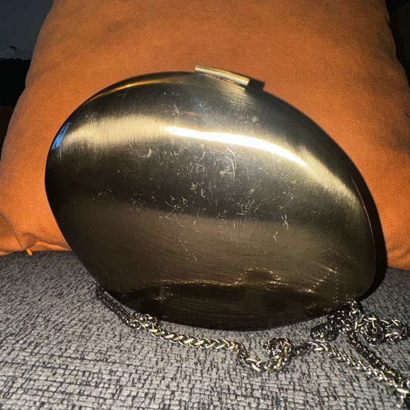 ZARA Bronze metal clasp purse - Picture 3 of 7